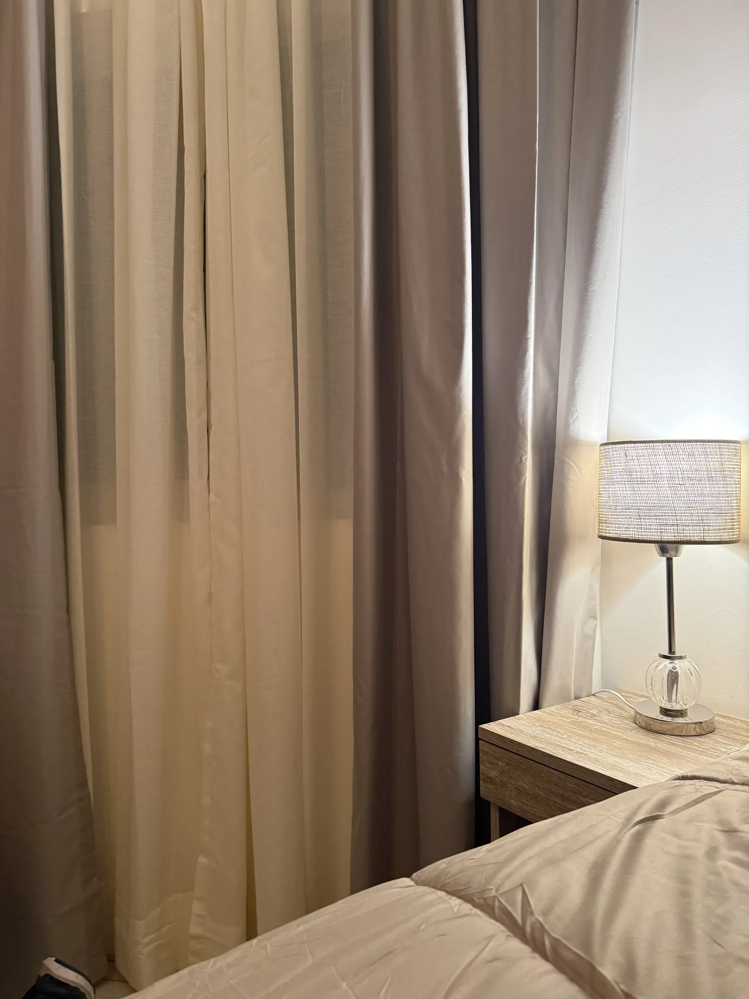 Ambiente terminado con cortinas a medida